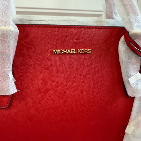 Michael Kors Gilly Large Drawstring Travel Tote in Bright Red - Picture 16 of 16